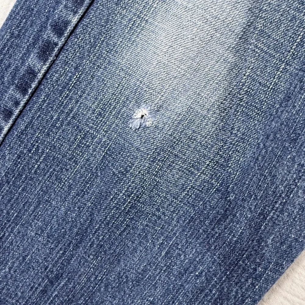 Levi Strauss 514 Mens 32x34 Straight Fit‎ Blue Medium Wash Western Fade Grunge - Picture 8 of 8